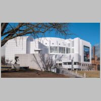 Richard Meier, High Museum of Art in Atlanta, Georgia, photo by Marc Merlin, Wikipedia.jpg
